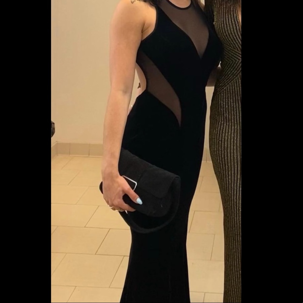 BRAND NEW EVENING GOWN - NWT